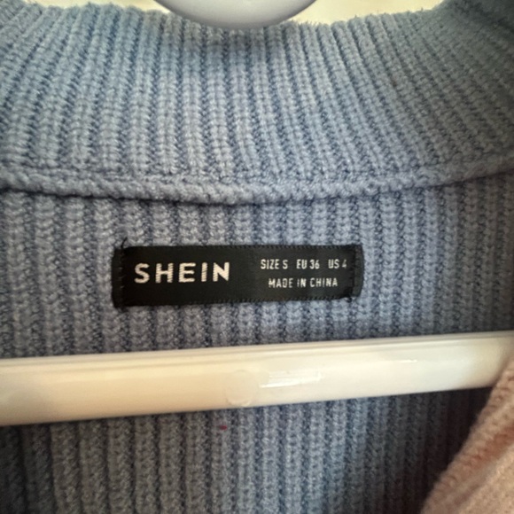 🩵SHEIN V-Neck Colorblock Hoodie - Blue, Pink, Black - Picture 2 of 7